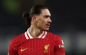 记者：利物浦对阵斯托克城的闭门友谊赛，努涅斯上演帽子戏法