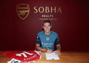 阿森纳与葡体的谈判非常焦灼，约克雷斯父亲因怕交易告吹情绪崩溃