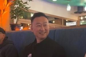 刘维伟吐槽杨瀚森:第一年来有点婴儿肥 现在脸越来越大酒窝没了